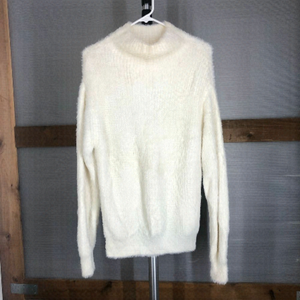 Aritzia WILFRED Cream super soft fuzzy faux mohair high neck knit sweater sz XXS